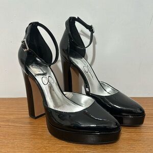 Jessica Simpson black heels